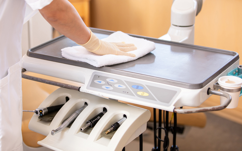 クリーンスタッフ